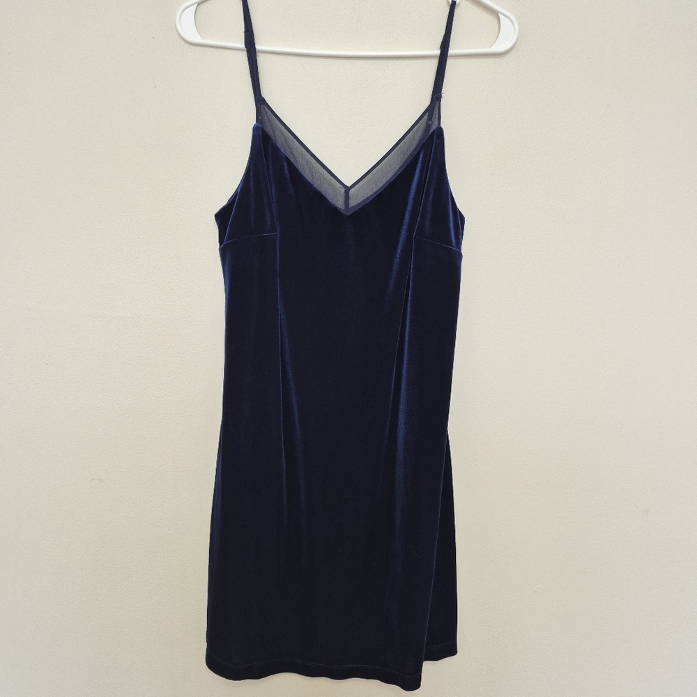 Dynamite Women's Navy Blue Velour Slip Mini Dress Size Small - Picture 2 of 7
